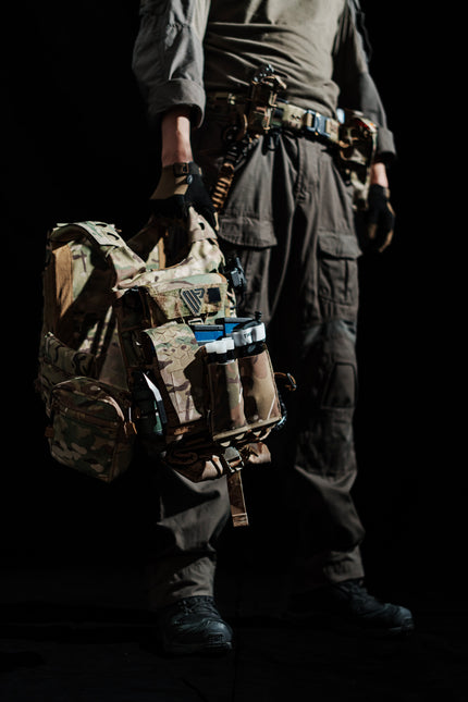 LV-119 Front & Rear Overt Plate Bag REPLICA